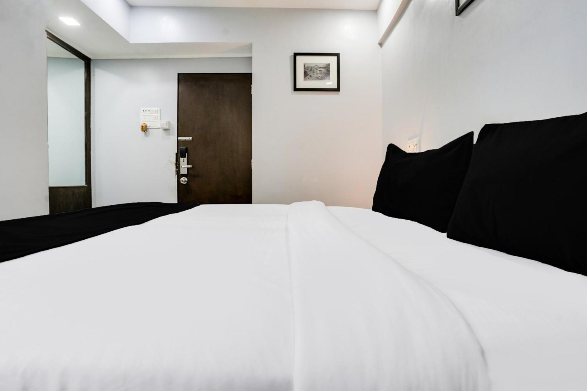 Collection O Andheri Near Mumbai Airport Formerly We Stay Екстер'єр фото